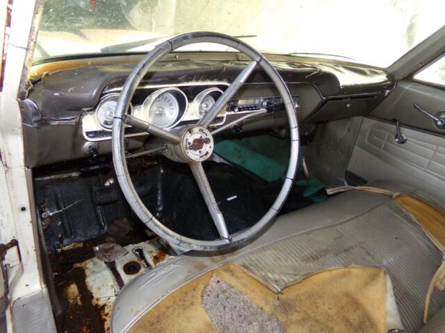 Ford Fairlane 1964 image number 12