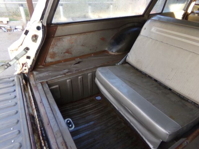 Ford Fairlane 1964 image number 33