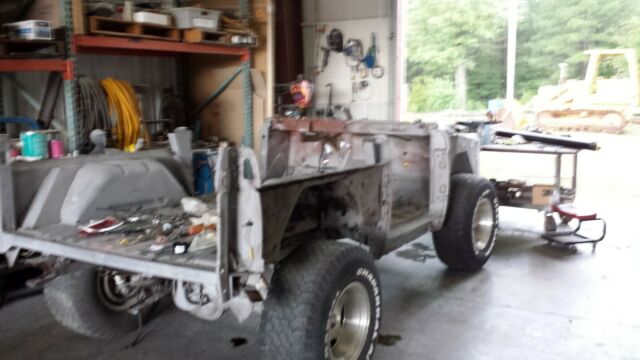 Ford Bronco 1974 image number 2