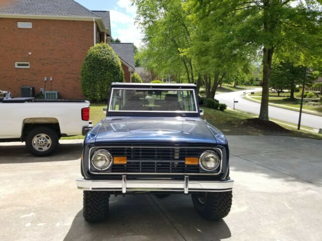 Ford Bronco 1974 image number 30
