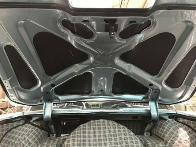 Ford Thunderbird 1960 image number 13