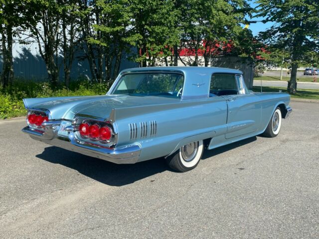 Ford Thunderbird 1960 image number 20