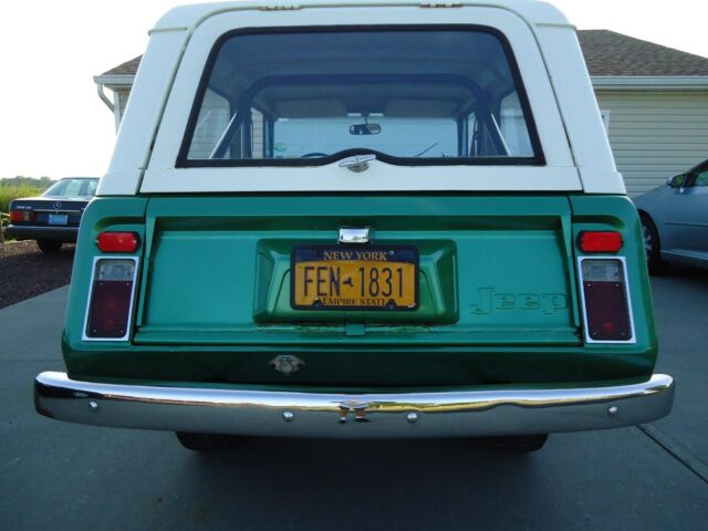 Jeep Commando 1973 image number 2
