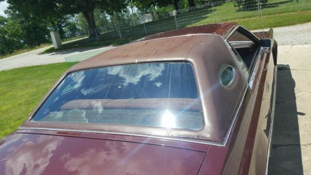 Lincoln Mark V 1979 image number 12