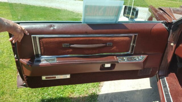 Lincoln Mark V 1979 image number 15