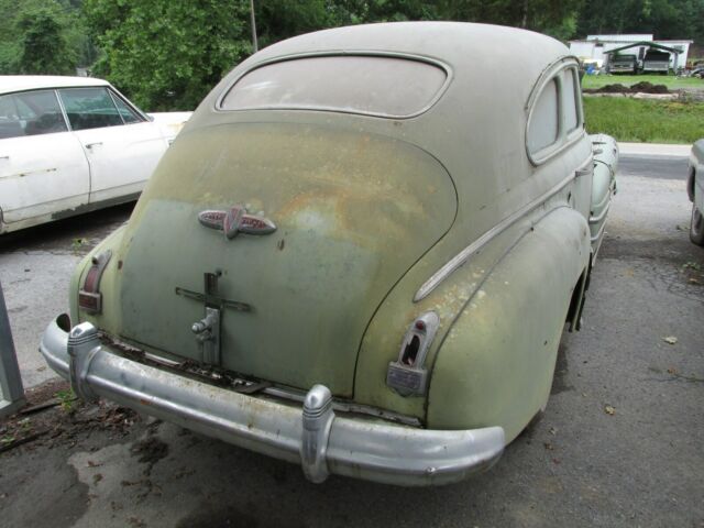 Buick Special 1942 image number 17