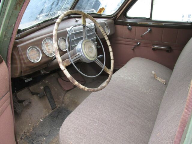Buick Special 1942 image number 9