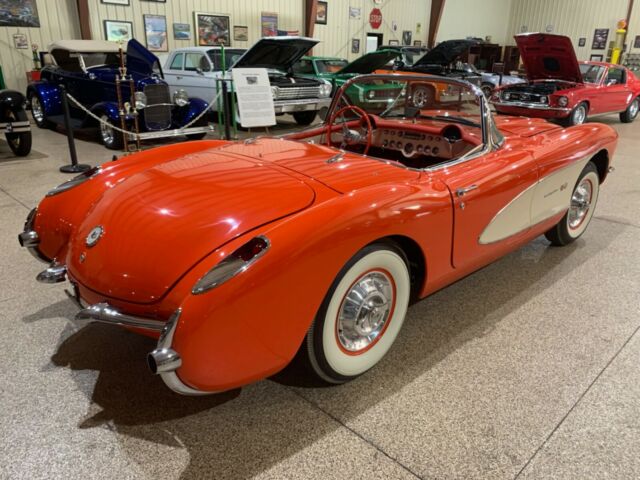 Chevrolet Corvette 1957 image number 23
