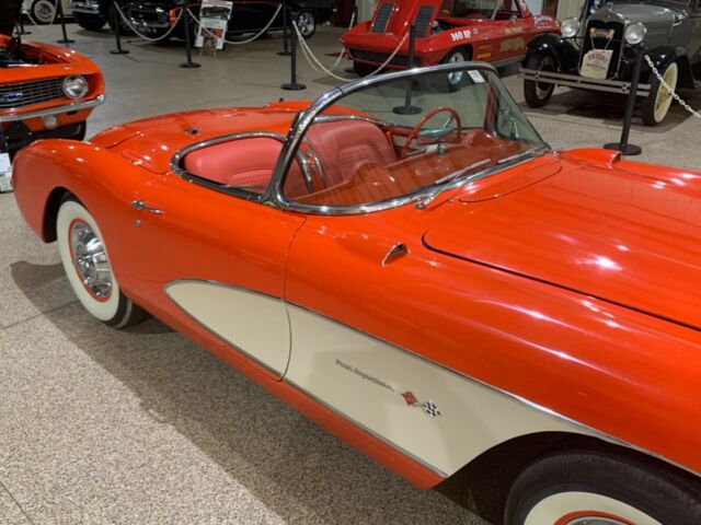 Chevrolet Corvette 1957 image number 25