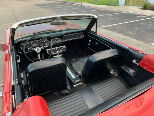 Ford Mustang 1966 image number 15