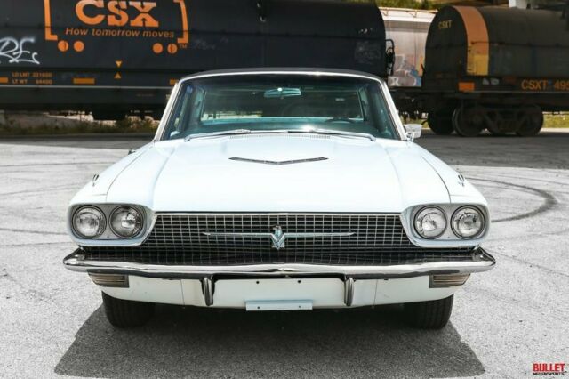 Ford Thunderbird 1966 image number 1