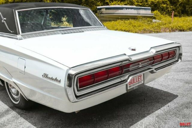 Ford Thunderbird 1966 image number 11