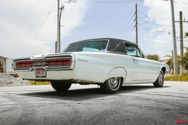Ford Thunderbird 1966 image number 38