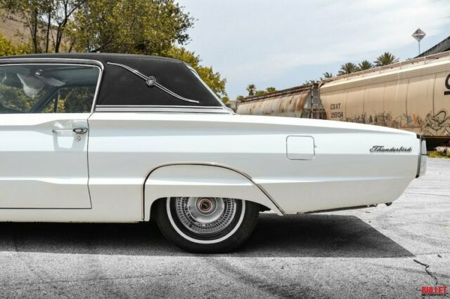 Ford Thunderbird 1966 image number 6