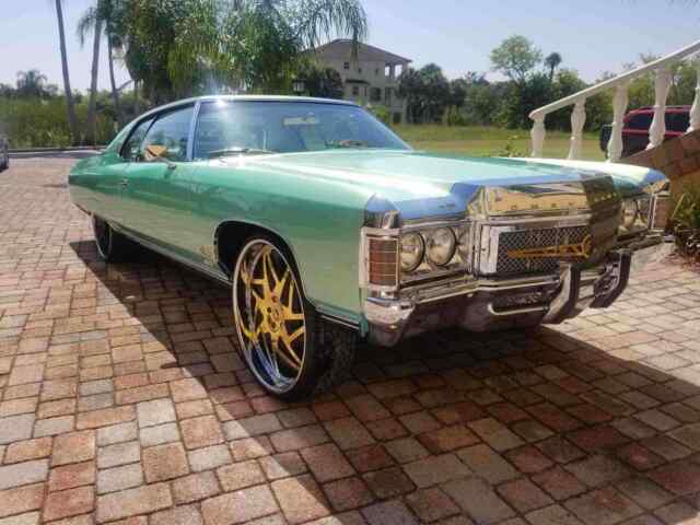 Chevrolet Caprice 1971 image number 2