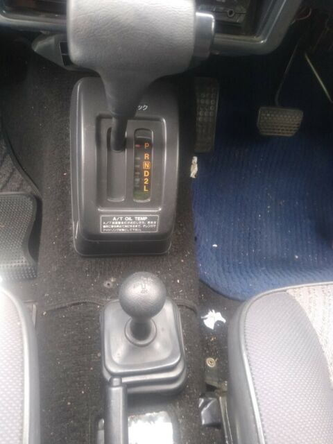 Suzuki Jimny 1979 image number 25