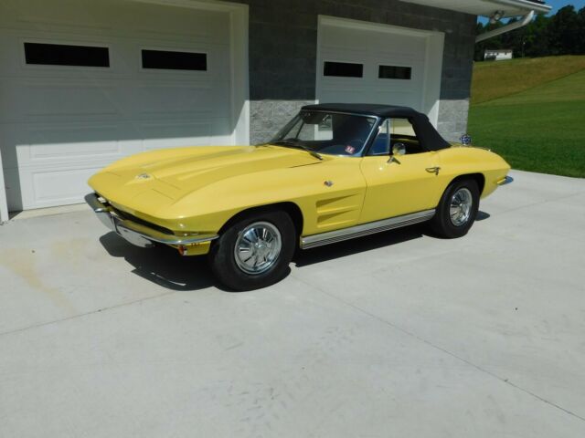 Chevrolet Corvette 1964 image number 12