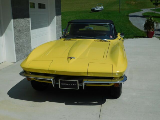 Chevrolet Corvette 1964 image number 41