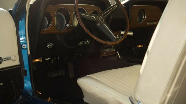 Ford Mustang 1970 image number 15