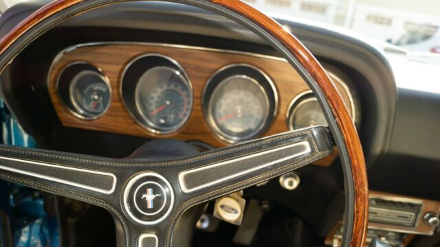 Ford Mustang 1970 image number 4