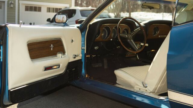 Ford Mustang 1970 image number 6