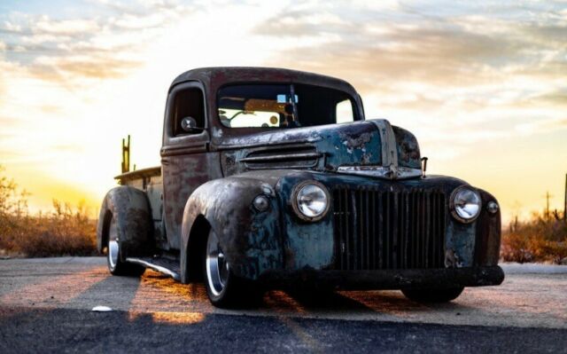 Ford F-100 1946 image number 26