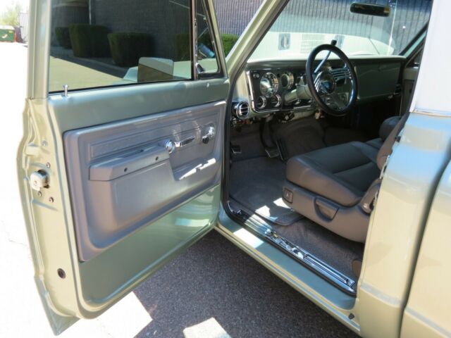 Chevrolet C-10 1972 image number 36