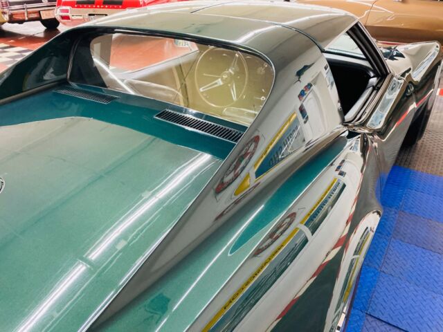 Chevrolet Corvette 1968 image number 20
