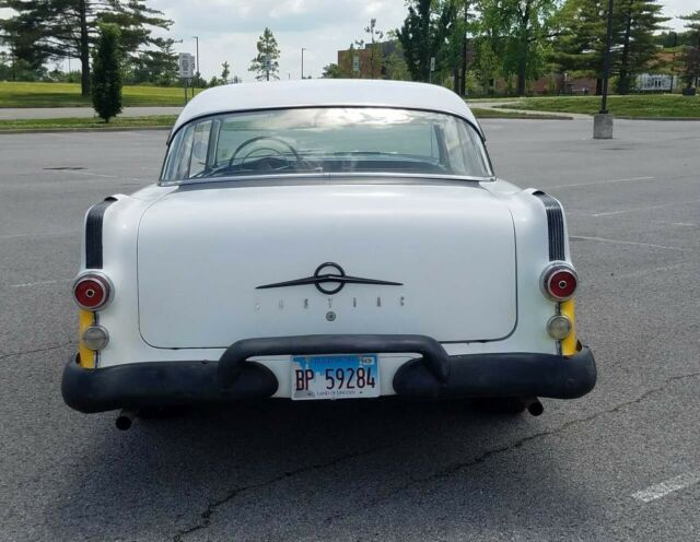 Pontiac Star Chief 1955 image number 6