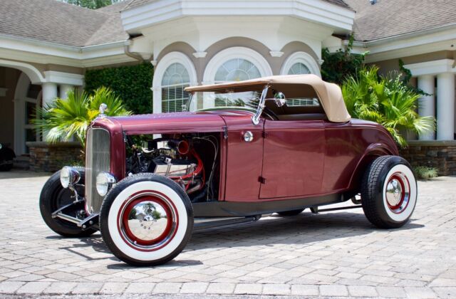 Ford Deuce Roadster 1932 image number 0