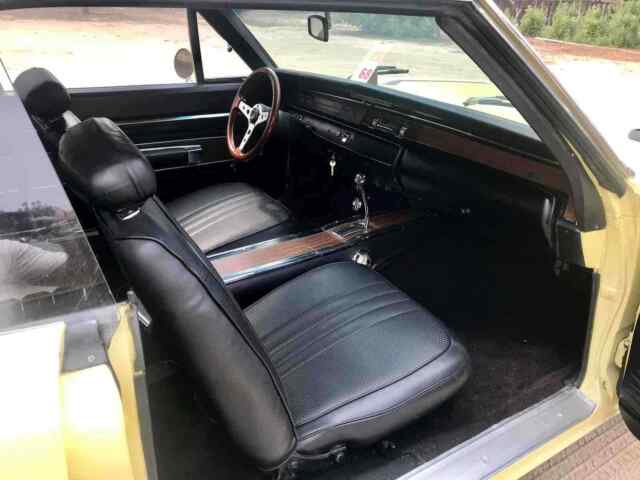 Plymouth GTX 1968 image number 18