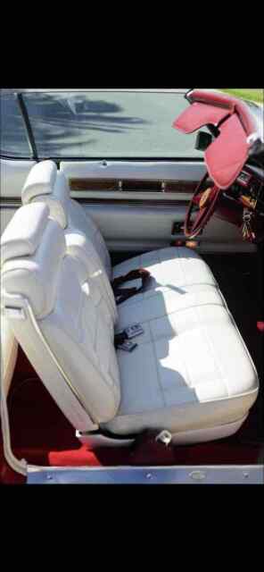 Cadillac Eldorado Convertible 1975 image number 20