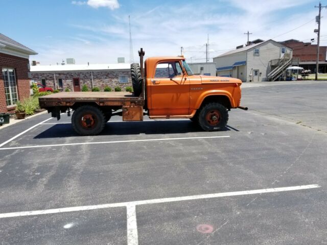 Dodge Power Wagon 1963 image number 10