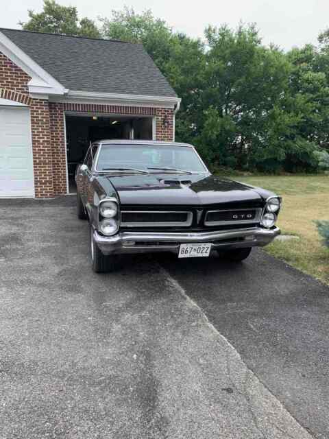 Pontiac GTO 1965 image number 1