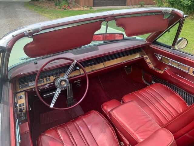 Chrysler Imperial 1968 image number 29