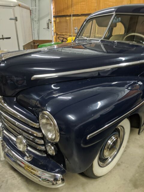 Ford Super Deluxe Coupe 1947 image number 16