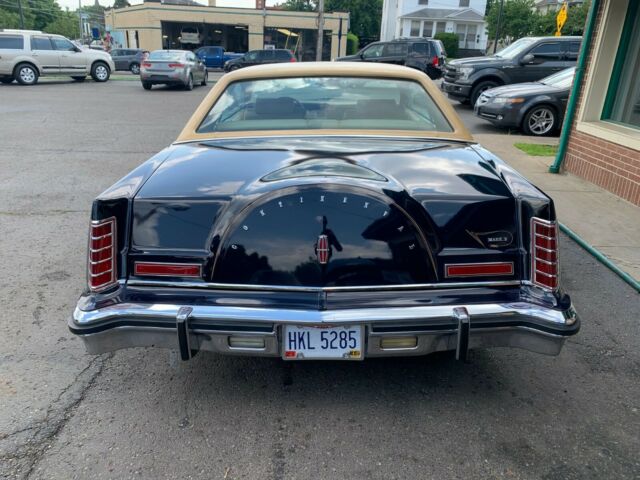 Lincoln Continental 1978 image number 28