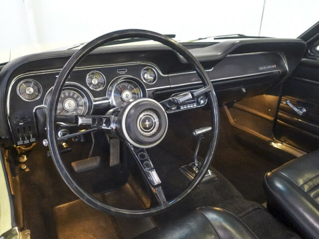 Ford Mustang 1967 image number 38