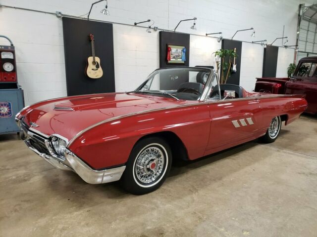 Ford Thunderbird 1963 image number 6