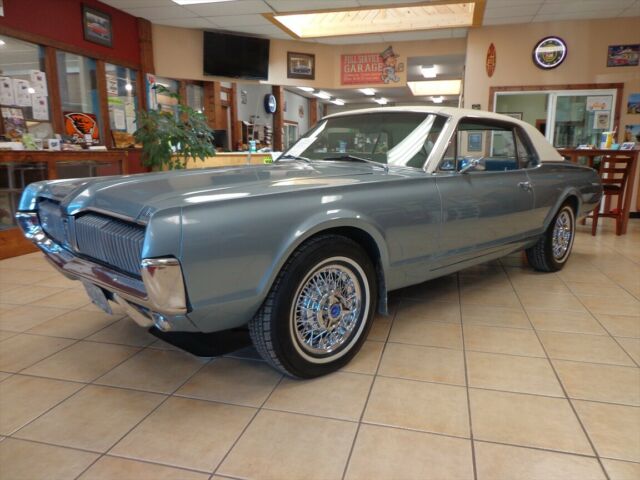 Mercury Cougar 1967 image number 0