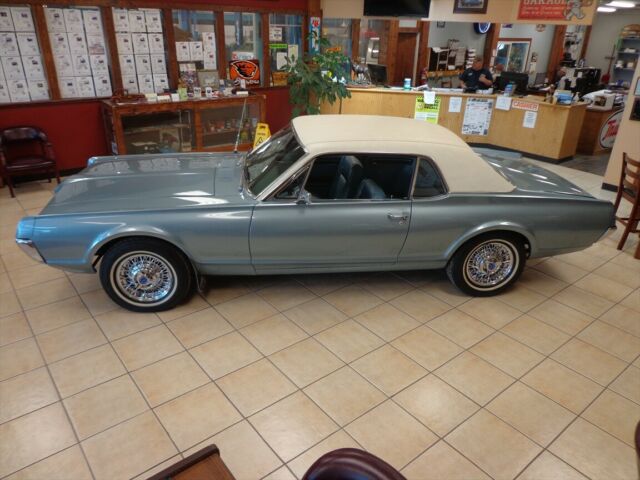 Mercury Cougar 1967 image number 1