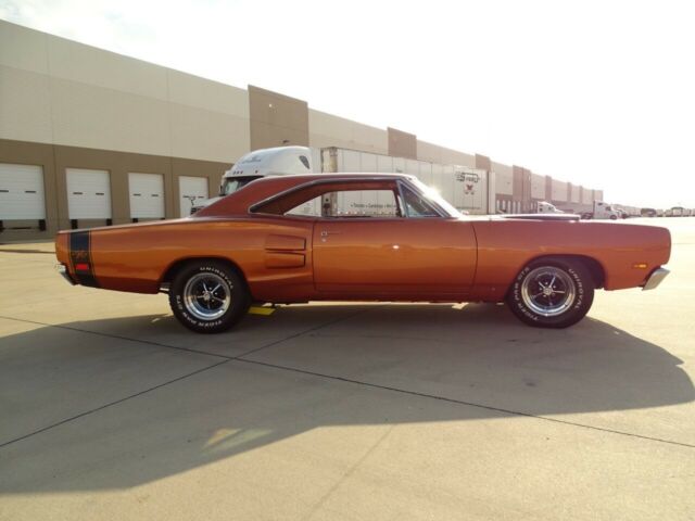 Dodge Coronet 1969 image number 28