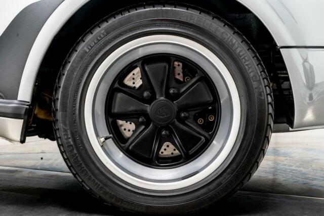 Porsche 911 1979 image number 33