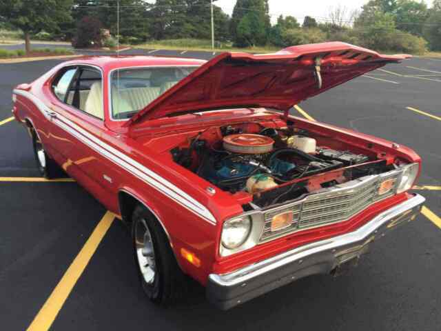 Plymouth Duster 1974 image number 21