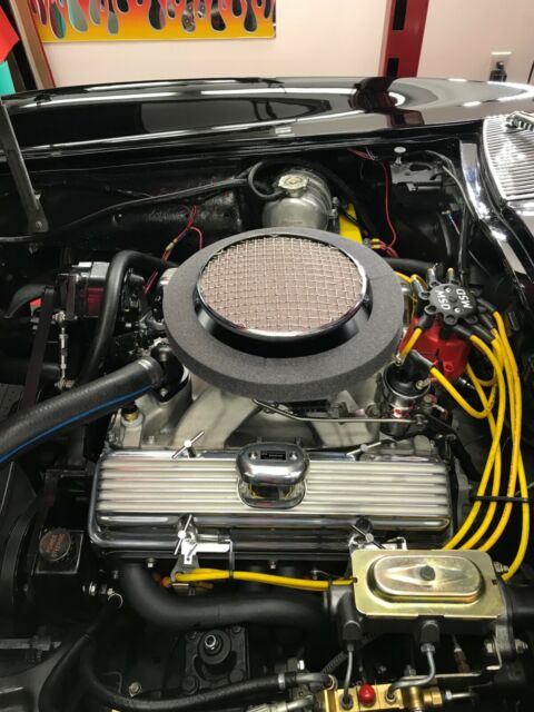 Chevrolet Corvette 1963 image number 17