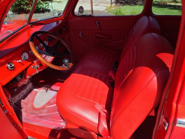 Ford tudor 1948 image number 39