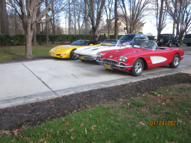 Chevrolet Corvette 1958 image number 21
