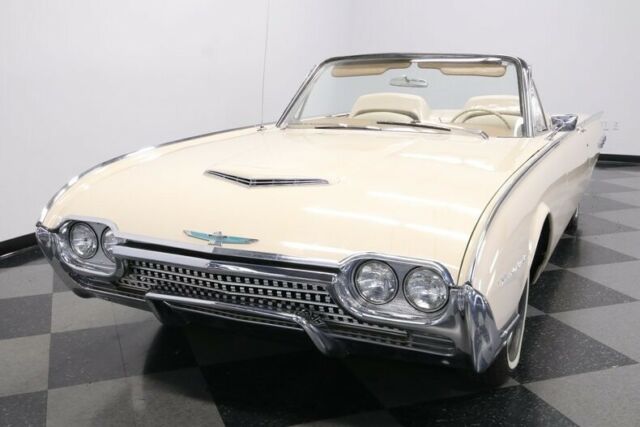 Ford Thunderbird 1962 image number 20