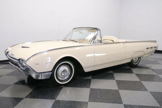 Ford Thunderbird 1962 image number 30