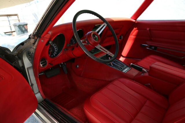 Chevrolet Corvette 1972 image number 40